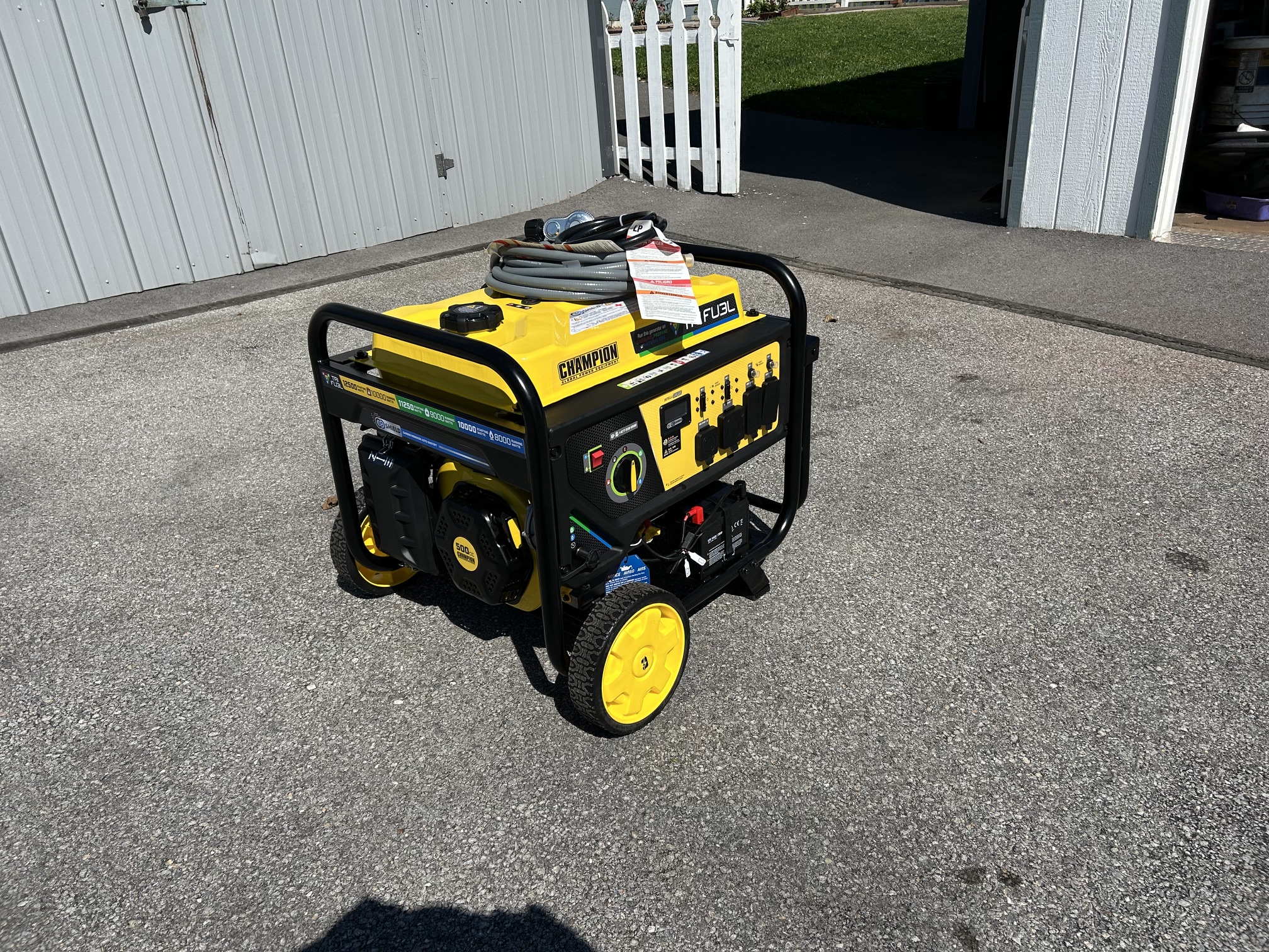 Champion 12,500 W Generator - Image 4